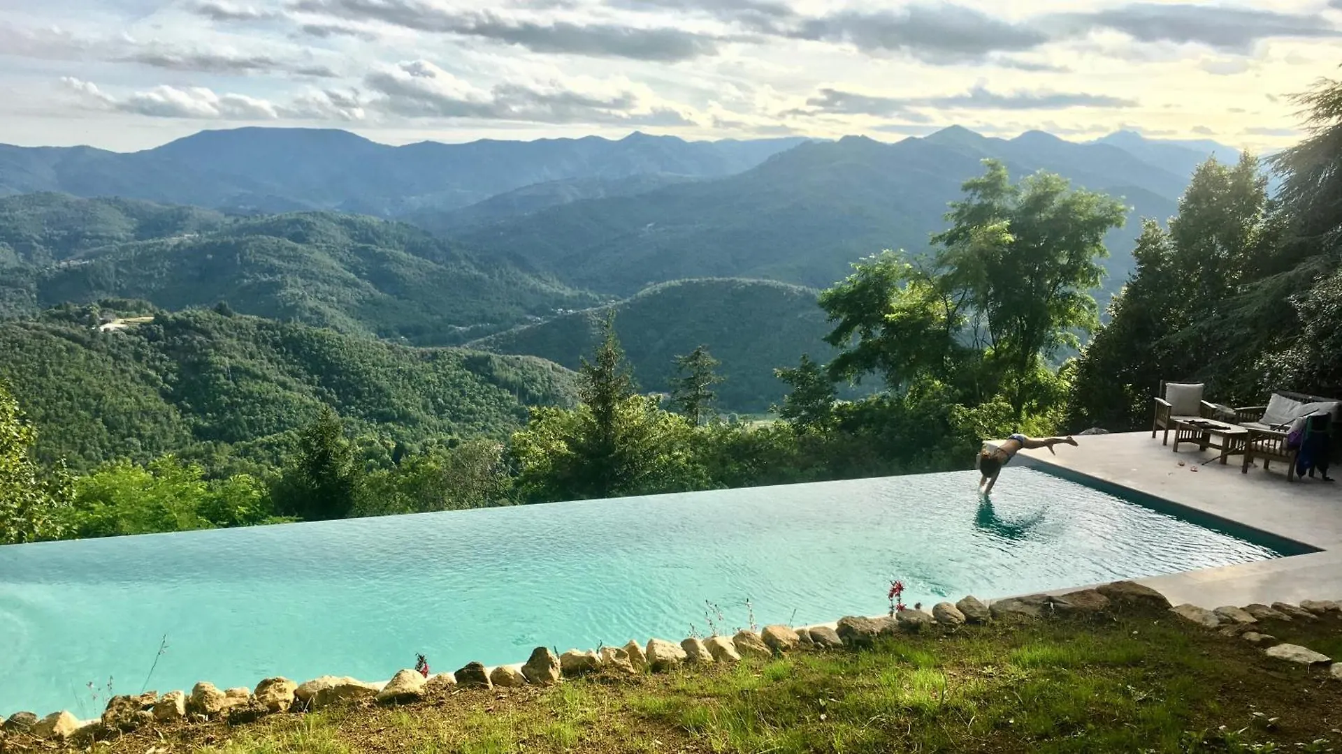 La Chataigne Perchee, Piscine Et Nature Chirols Apartment