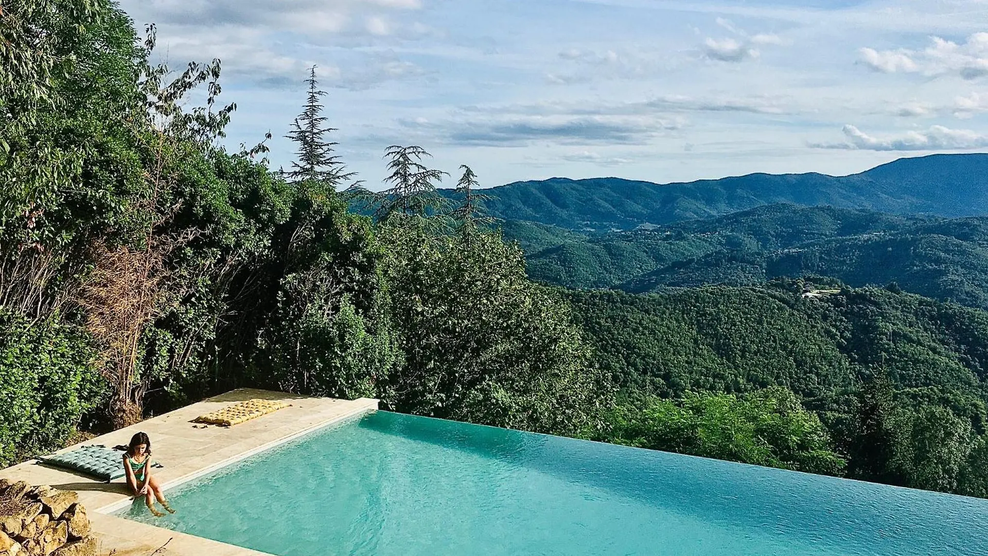 Apartment La Chataigne Perchee, Piscine Et Nature Chirols